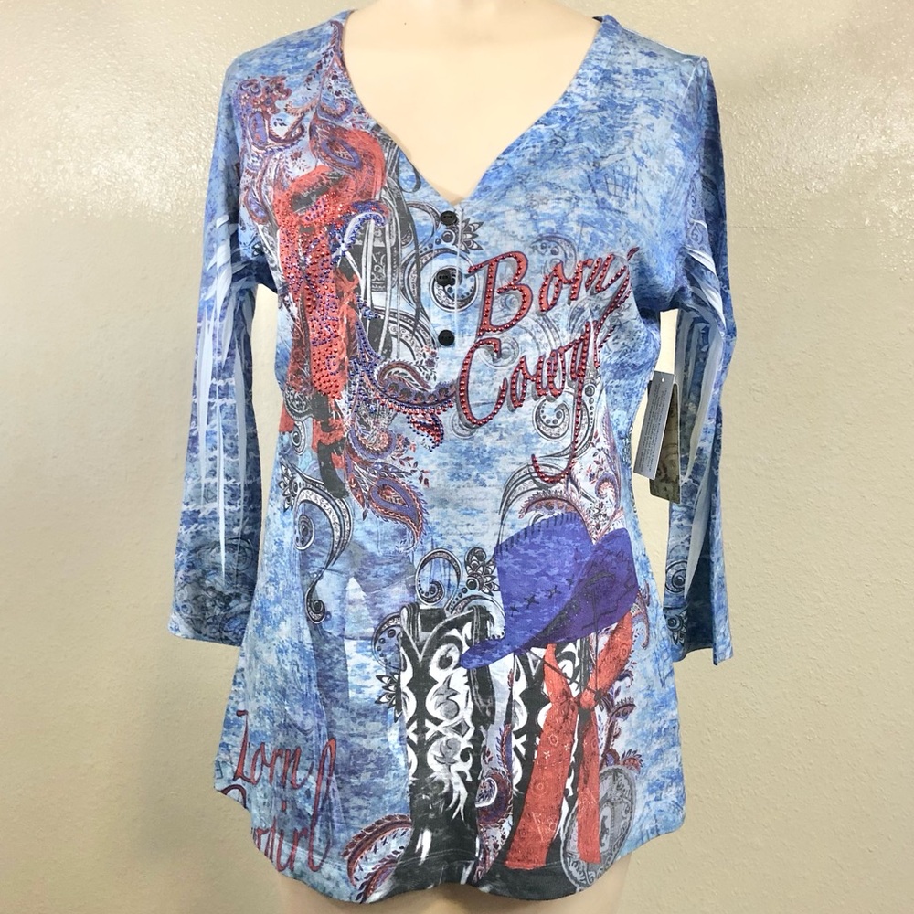 Energe World Wear women’s graphic shirt